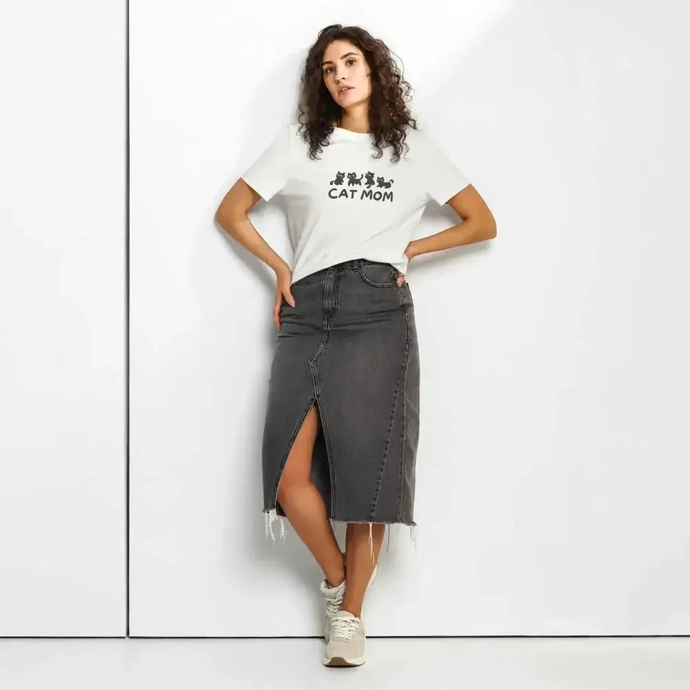 Cat Mom Women’s T-Shirt - FloofChonk