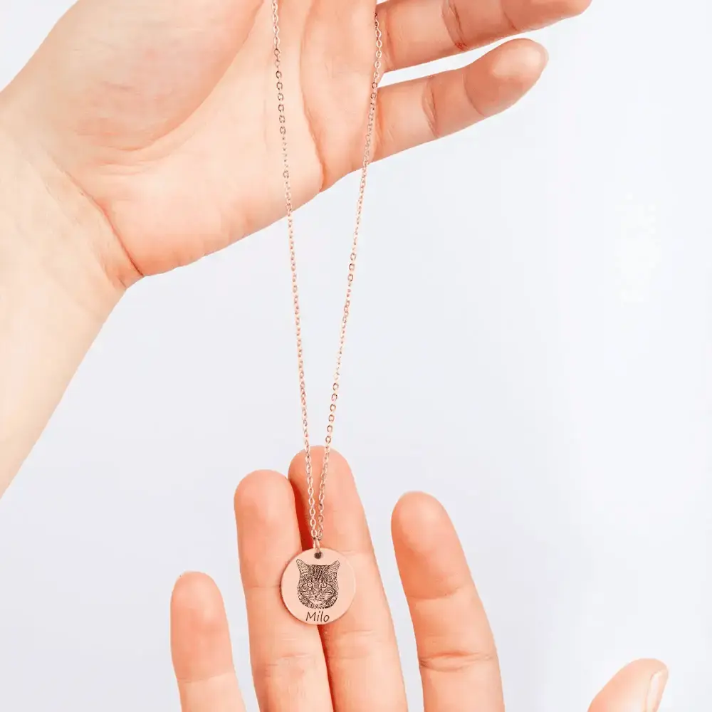 Custom Cat Necklace - FloofChonk