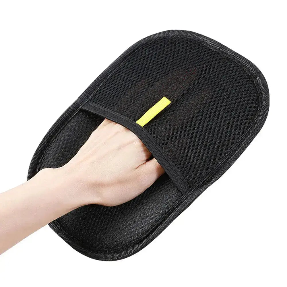 Fur-Free: Electrostatic Pet Hair Remover Gloves - black