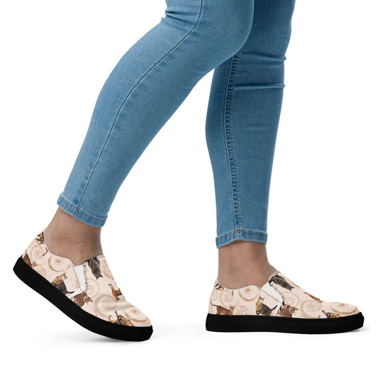 Women’s slip - on canvas shoes - FloofChonk