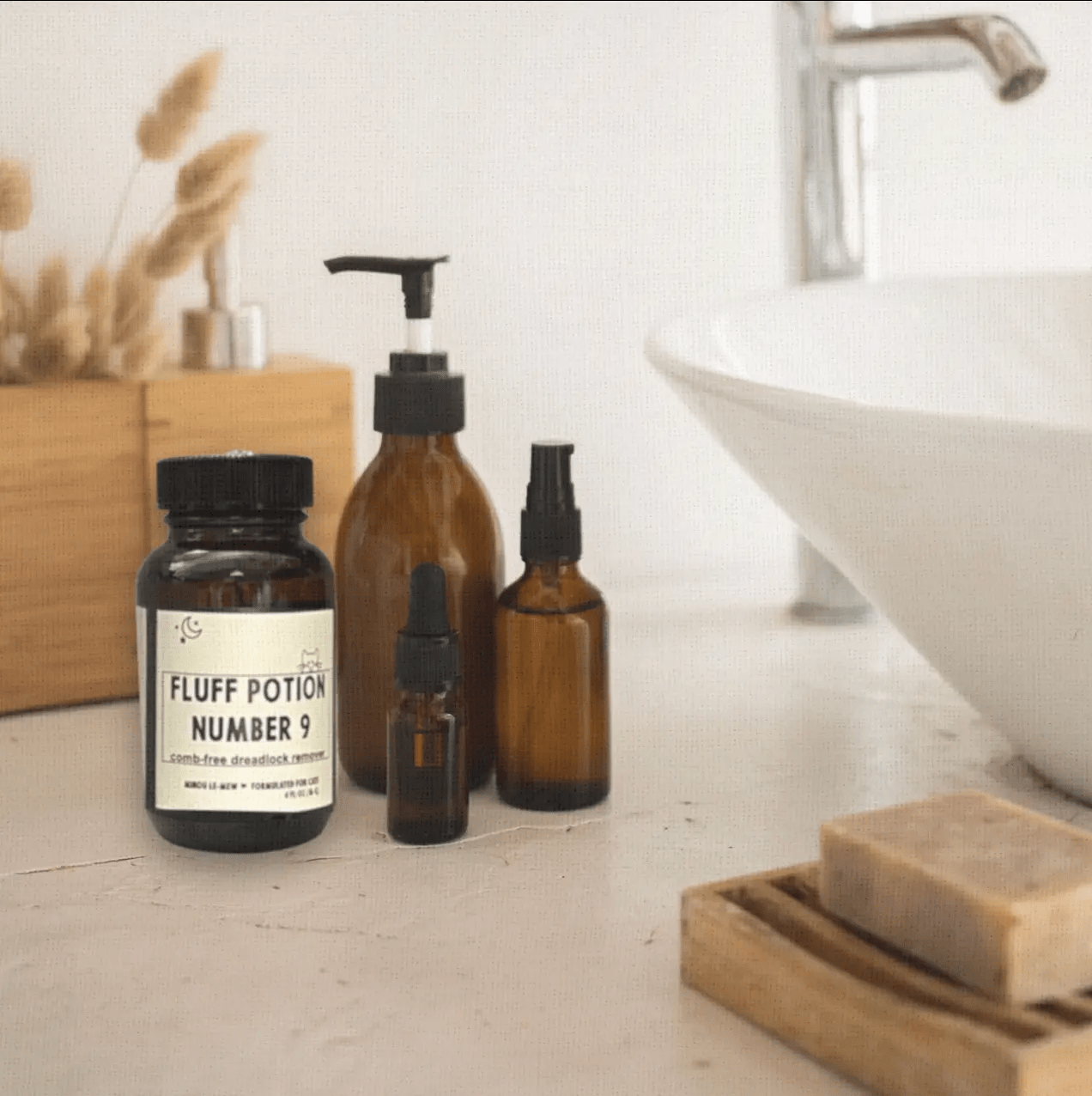 Fluff Potion Number 9 | Botanical No - Comb Mat Remover for Cats - FloofChonk