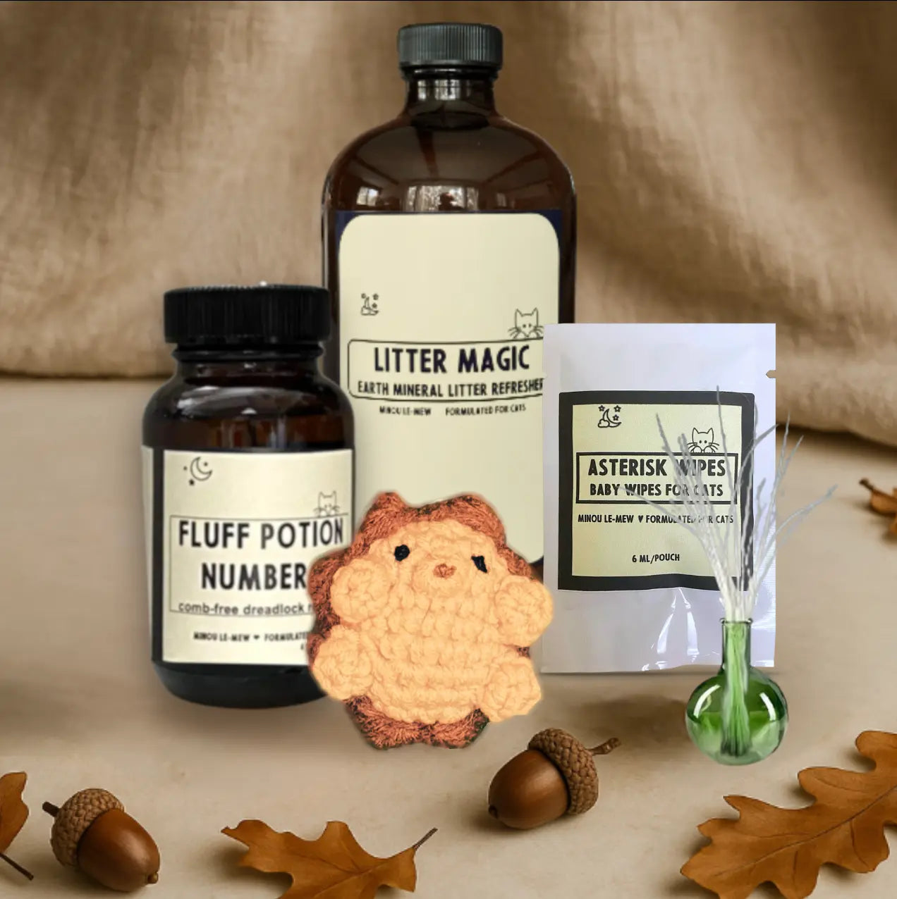 Asterisk Wipes | Botanical Cat Hygiene Wipes for Gentle Grooming by Minou Le-Mew Chunkles