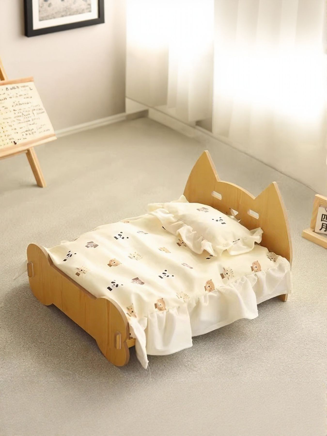 Wooden Pet Bed - FloofChonk